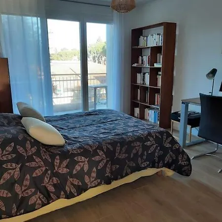 Confort Et Calme A Juan Les Pins Антиб